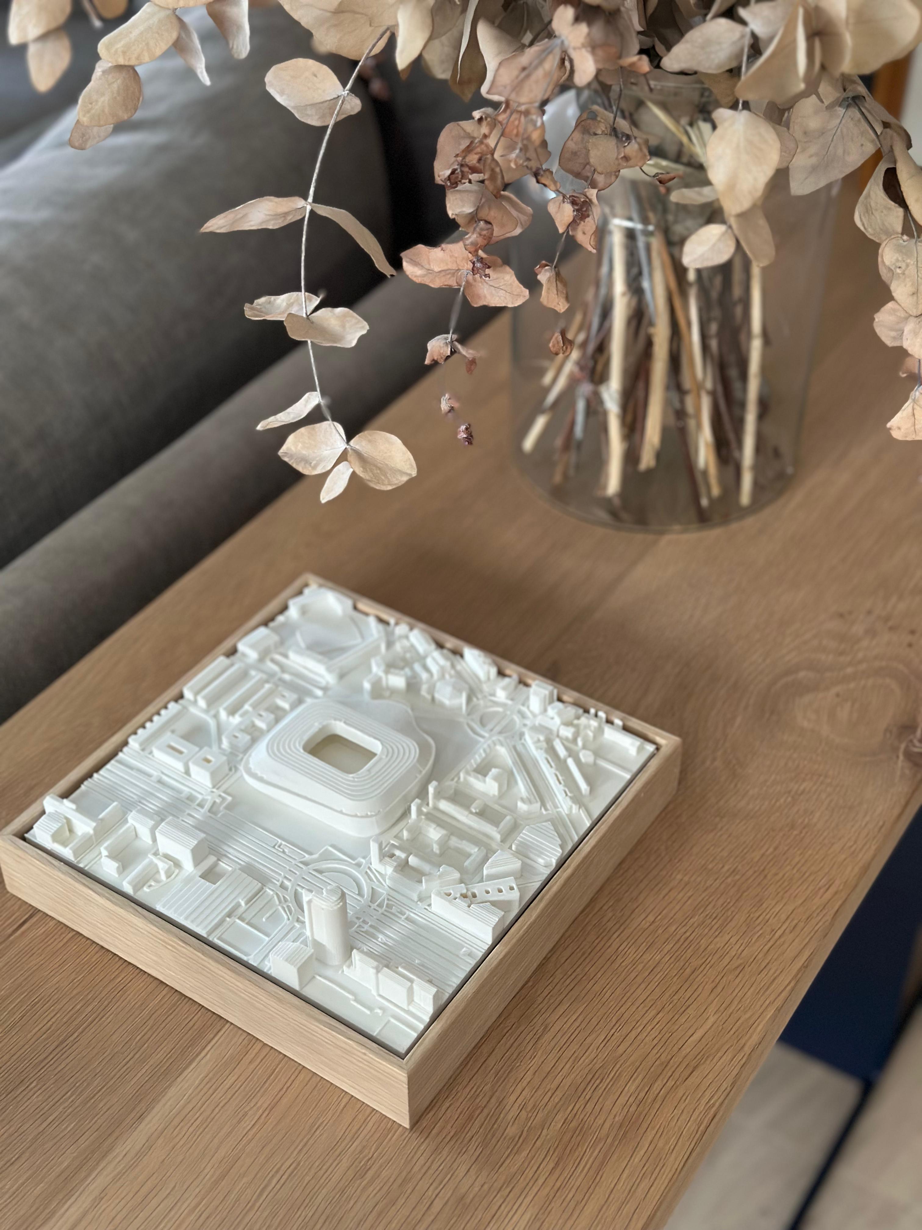 Mapa 3D de Madrid Bernabeu en relieve para decoración de pared - Cuadro tridimensional WalledMaps