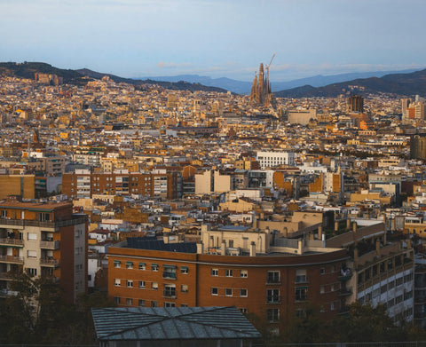 Barcelona - Eixample con la Sagrada Familia
