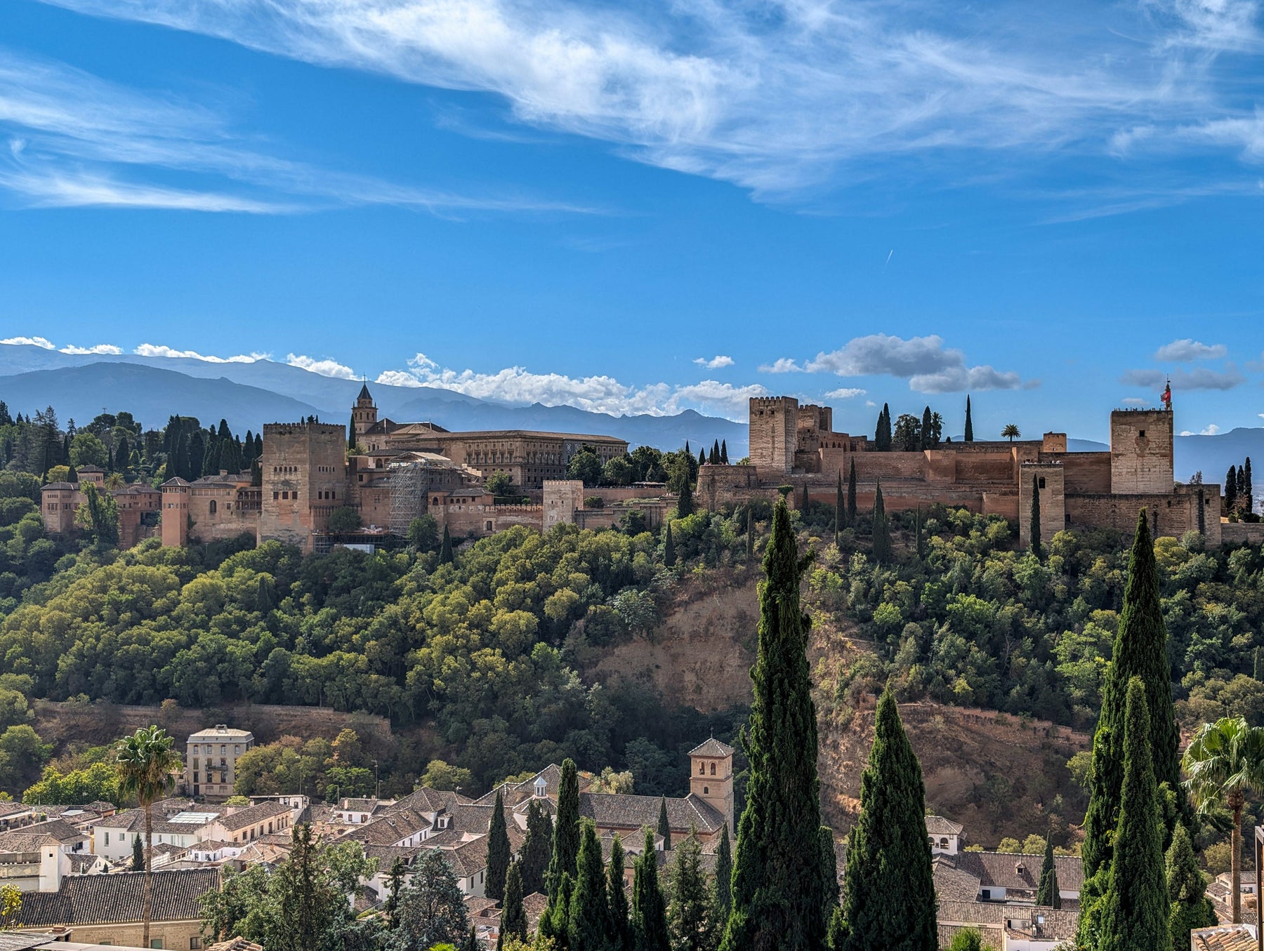 La Alhambra sobre la colina, Granada