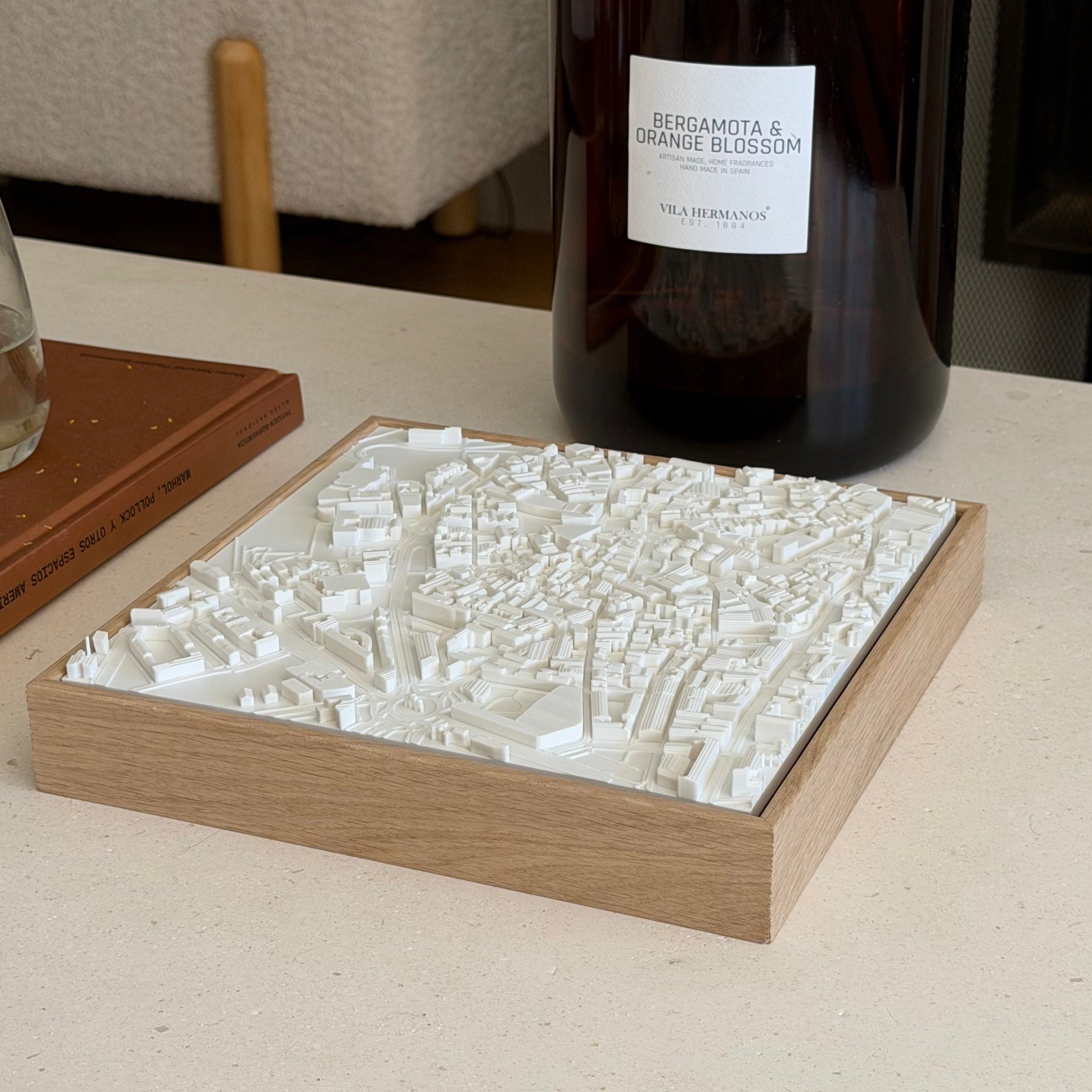 Mapa 3D de Madrid, Puerta de Toledo, formato Compact, enmarcado en roble macizo