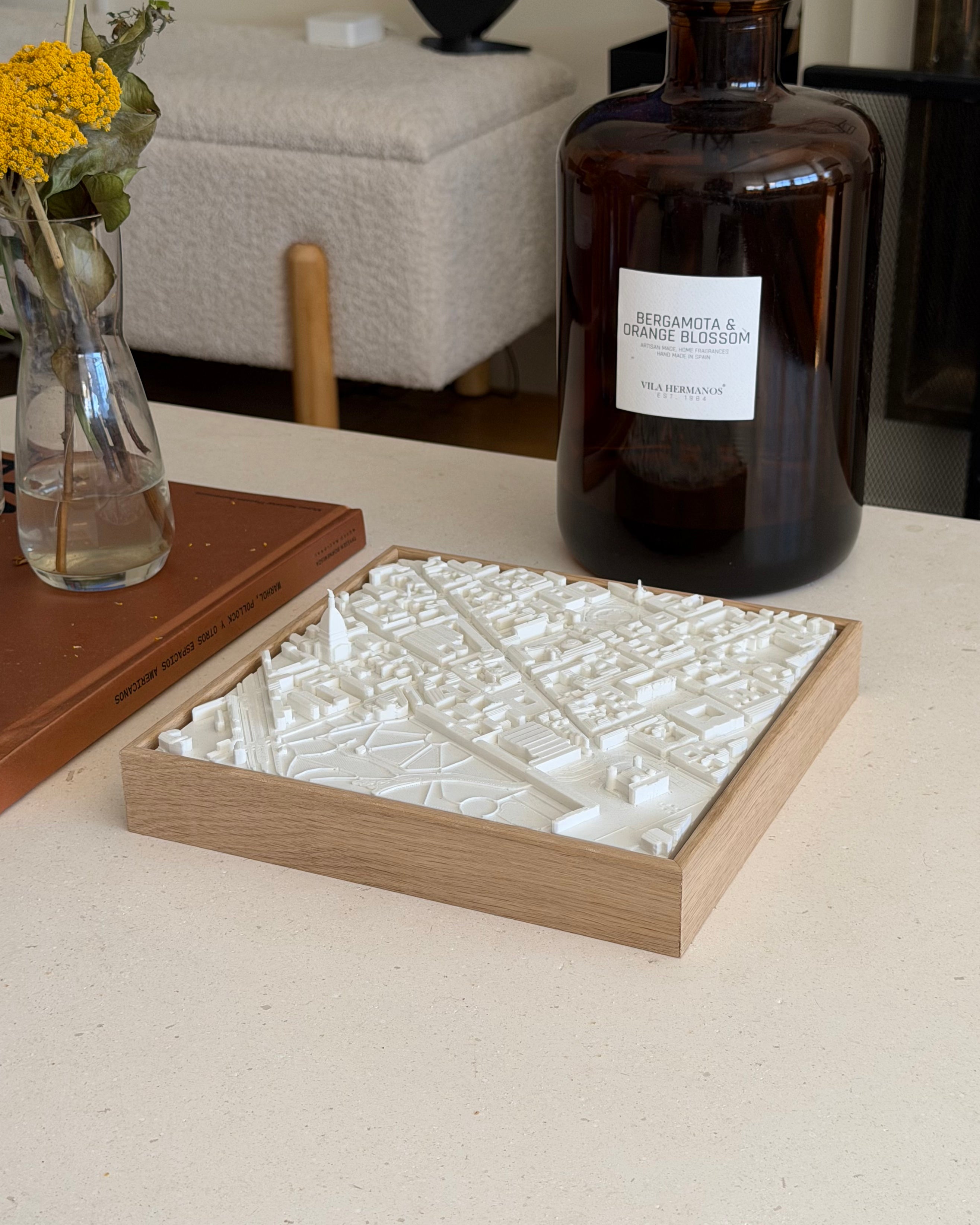 Mapa 3D de Turín enmarcado en roble macizo